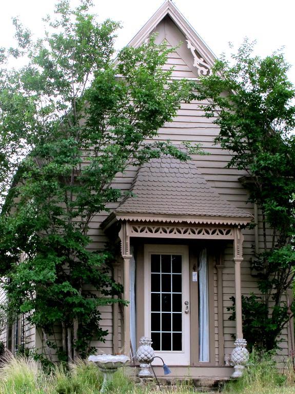 Star Of Texas Bed & Breakfast Brownwood Exterior photo